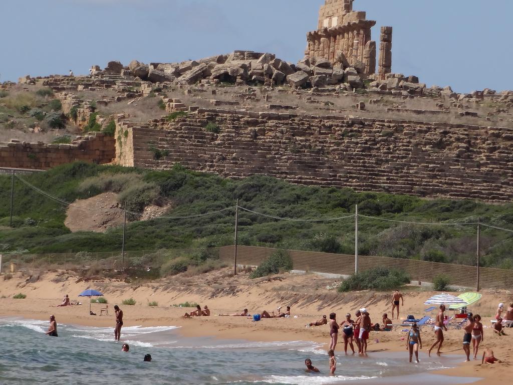 La Terrazza Sul Mar Mediterraneo Marinella di Selinunte Eksteriør bilde